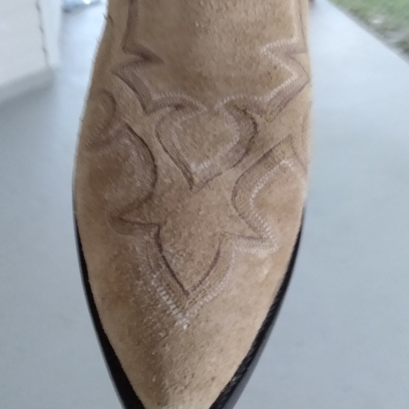 Men's Western Boots - Picture 7 of 8